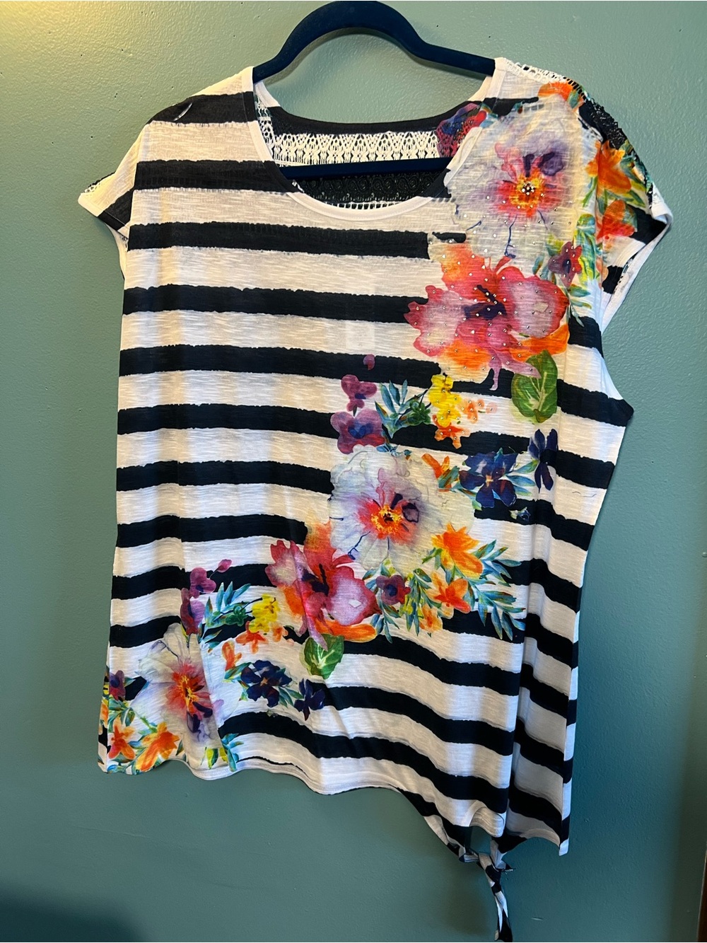 Time & Tru Floral Sparkling Sleeveless Blouse Top Size XL 16-18